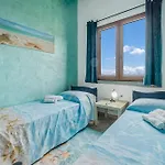 Holiday home La Perla E Le Conchiglie Tancapiras *
